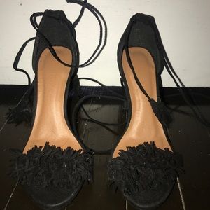 Women black heels